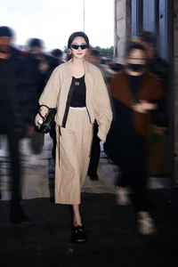 Yang Mi Shines at Paris Fashion Week: A Showcase of Elegance and Style - image 1