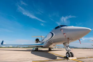Ultra-Luxury Private Jets for Billionaires Land in Da Nang: A Glimpse into Elite Aviation - image 8