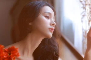 YiTuYu Art Language Vol.7400 Featuring Peng Xiao Ya Ya: A Masterpiece of Contemporary Portraiture - image 30