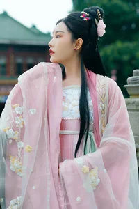 YiTuYu Art Language Vol.10190: Elegant Portrait Series with Wen Di (21P) - image 3