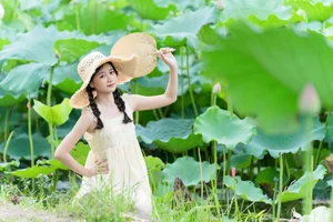 YiTuYu Art Language Vol.6165: Cheng Zi Shu Artistic Photography Gallery - image 10