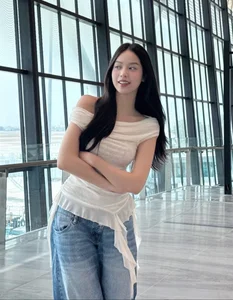 Miss International Thanh Thủy Embraces Elegant Simplicity in Her Daily Life Style - image 4