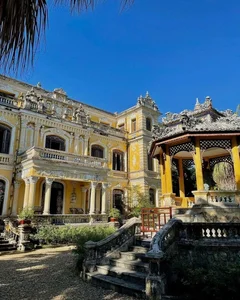 Exploring An Dinh Palace: The European Architectural Gem in the Heart of Hue, Vietnam - image 2