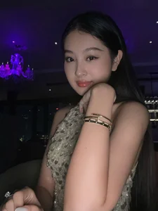 From Viral Football Fan to Pageant Star: The Stunning Rise of a 19-Year-Old Vietnamese Beauty Queen - image 12
