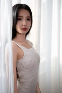 YiTuYu Art Language Vol.10231: Exclusive 37-Photo Gallery Featuring the Elegant Model oyee - image 33
