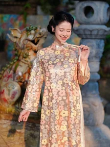 Han Hang radiates timeless grace in traditional Ao Dai after her journey into motherhood - image 4