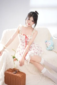YiTuYu Art Language Vol.8013: Exploring the Artistic Depth of Model Xuan - image 35