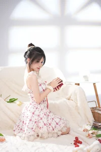 YiTuYu Art Language Vol.8013: Exploring the Artistic Depth of Model Xuan - image 7