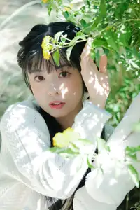 Yi Zhi Nuan Nuan's Poetic World: Dreamy Muse in a Green Garden YiTuYu Vol.8651 - image 20