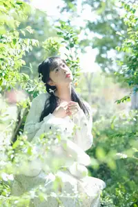 Yi Zhi Nuan Nuan's Poetic World: Dreamy Muse in a Green Garden YiTuYu Vol.8651 - image 24