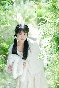 Yi Zhi Nuan Nuan's Poetic World: Dreamy Muse in a Green Garden YiTuYu Vol.8651 - image 16