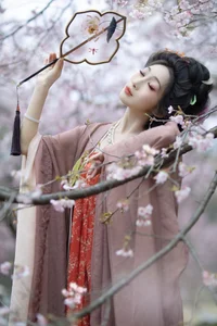 Contemporary Elegance in YiTuYu Art Language Vol.6621 Zhou Xuan Yi - image 1