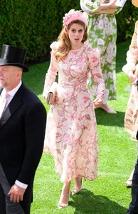 British Elegance Redefined: A Deep Dive into the Style of Britain’s Best Dressed Woman of 2024 - image 10