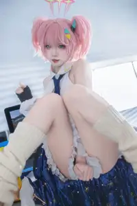 Coser Zhi Yue Etsu_ko - Taoka: Sweet, Captivating Charm in Every Alluring Frame - image 4