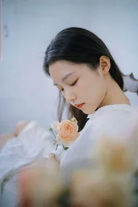 The Ethereal Elegance of Yi Zhi You Zi in Art Language Vol.8951 - image 38