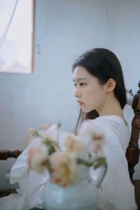 The Ethereal Elegance of Yi Zhi You Zi in Art Language Vol.8951 - image 17