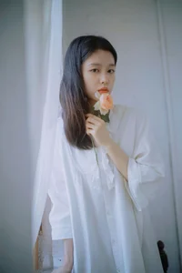 The Ethereal Elegance of Yi Zhi You Zi in Art Language Vol.8951 - image 5