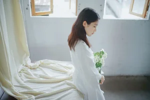 The Ethereal Elegance of Yi Zhi You Zi in Art Language Vol.8951 - image 15