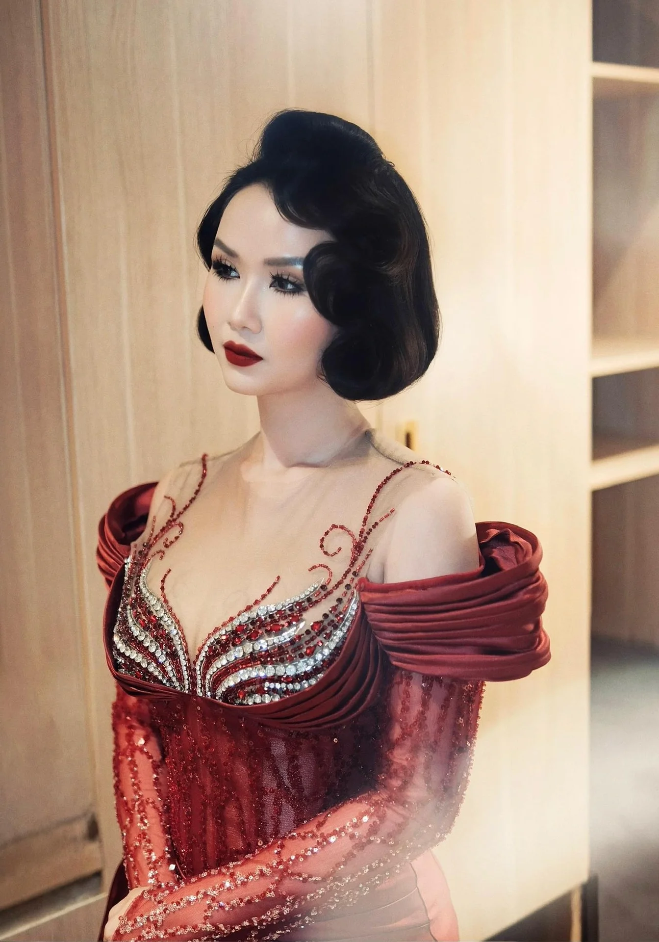 Vo Ha Tram’s Incredible 19kg Weight Loss: A Journey of Health and Radiance at 35