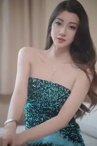 Dva Shines in Sparkling Emerald Dress: Captivating Fashion Portrait - YiTuYu Vol.8640 - image 1