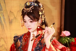 YiTuYu Art Language Vol.6009 Featuring KaiLin Jiang: Defining Modern Aesthetics Through Artistic Photography - image 4