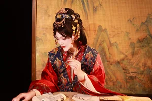 YiTuYu Art Language Vol.6009 Featuring KaiLin Jiang: Defining Modern Aesthetics Through Artistic Photography - image 2