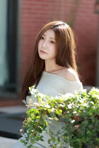 Artistic Expressions by Dou Dou in YiTuYu Art Language Vol.10384 – Complete 26P Set - image 6
