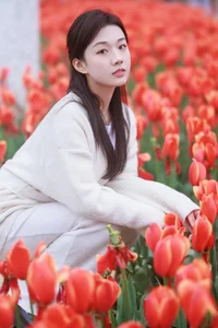 Exploring the Visual Narrative of YiTuYu Art Language Vol.4491 with Pei Tong Xue - image 9