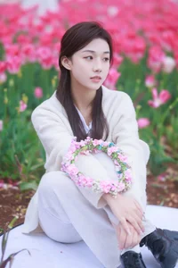 Exploring the Visual Narrative of YiTuYu Art Language Vol.4491 with Pei Tong Xue - image 23