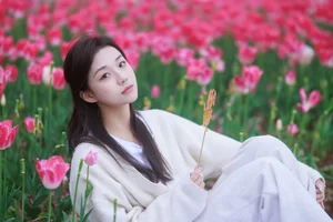 Exploring the Visual Narrative of YiTuYu Art Language Vol.4491 with Pei Tong Xue - image 10