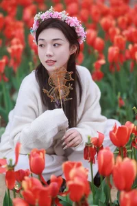 Exploring the Visual Narrative of YiTuYu Art Language Vol.4491 with Pei Tong Xue - image 4