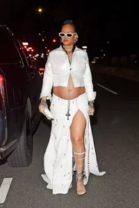 The World's Most Stylish Billionaires: Redefining Luxury Fashion and Executive Style - image 4