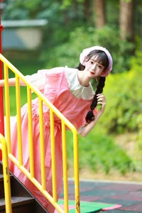 Stunning Visuals in YiTuYu Art Language Vol.5832 Featuring Guan Ning - image 5