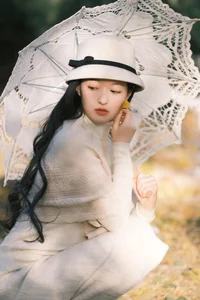 YiTuYu Art Language Vol.5969: Exploring Modern Elegance with Li You - image 11