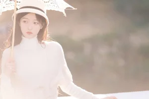 YiTuYu Art Language Vol.5969: Exploring Modern Elegance with Li You - image 4