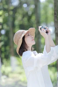 Visual Excellence: YiTuYu Art Language Vol.6400 Featuring Shuang Kou Wan Zhi - image 1