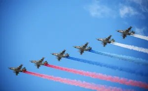 Captivating Highlights from the Historic Victory Day Parade on Moscow’s Iconic Red Square - image 7