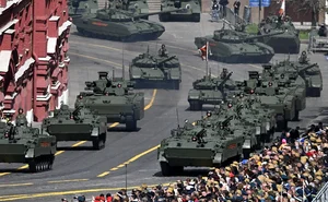 Captivating Highlights from the Historic Victory Day Parade on Moscow’s Iconic Red Square - image 3