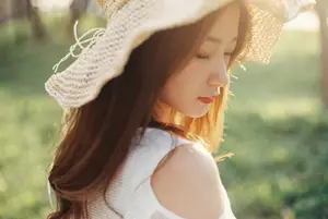 Xiao Ming Shines in Summer Sun: Pure Beauty of YiTuYu Vol.8801 - image 14