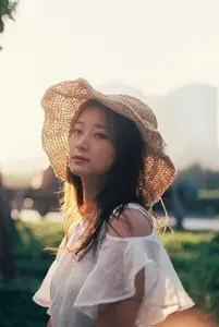 Xiao Ming Shines in Summer Sun: Pure Beauty of YiTuYu Vol.8801 - image 20