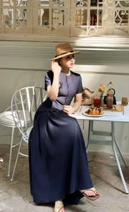 Hot Girl In Cheng Captivates with Elegant and Royal Aesthetic - image 0