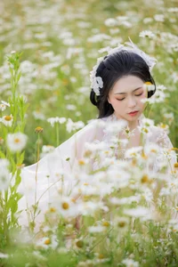 Aesthetic Visuals in YiTuYu Art Language Vol.4383 Qian Mo Hong Chen - image 3