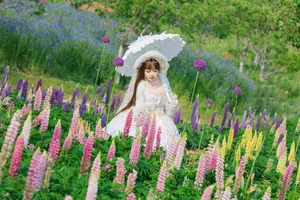 YiTuYu Art Language Vol.10465: An Extensive 67-Photo Gallery Featuring Liu Liu - image 54
