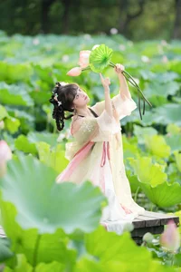 Stunning Visual Storytelling: YiTuYu Art Language Vol.10144 with Xia Yu Xiao Nian - image 26