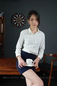 IESS Sixiangjia 813: Xiao Liu Featuring Professional Secretary Style and Elegant Office Fashion Photography - image 159