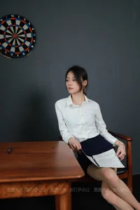 IESS Sixiangjia 813: Xiao Liu Featuring Professional Secretary Style and Elegant Office Fashion Photography - image 125