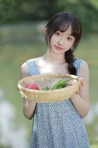 YiTuYu Art Language Vol.6654: A Visual Study of Licaicain - image 1