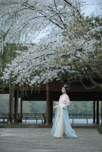 YiTuYu Art Language Vol.10110 Ting Er Exclusive 14P Photography Set - image 11
