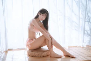 Elegant Pink Aesthetic Cosplay and Fashion Photography by Meng Ya Er: A Stunning 46-Image Collection of Soft Pastel Style - image 5
