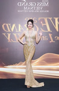 Stunning Red Carpet Fashion Highlights from the Miss Grand Vietnam Grand Finale - image 6
